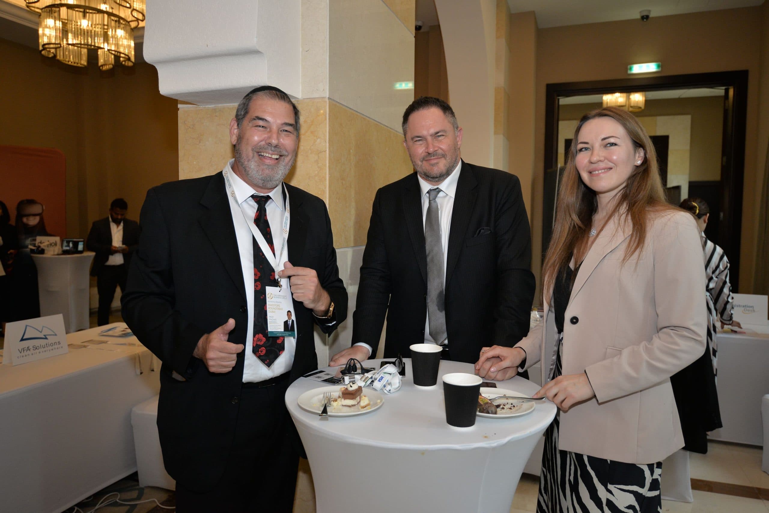 INVESTORS ROUNDTABLE DUBAI · photograph 20