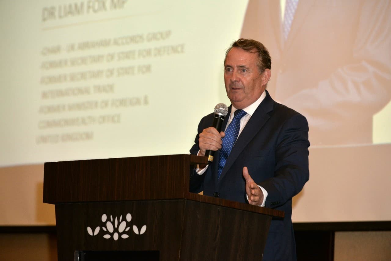 INVESTORS ROUNDTABLE DUBAI · photograph 3